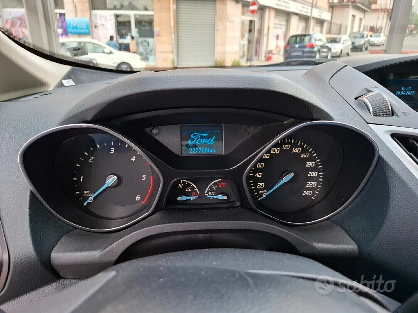 Ford C-Max 2014 photo 5