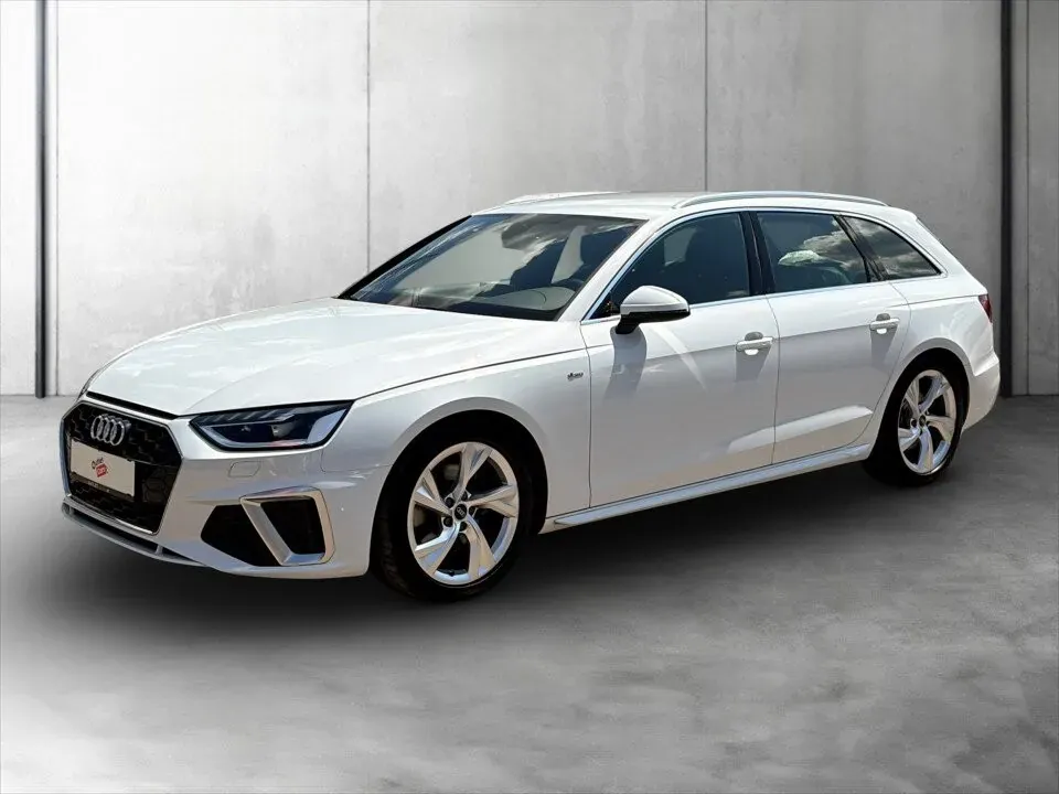 Audi A4 2021 photo 2