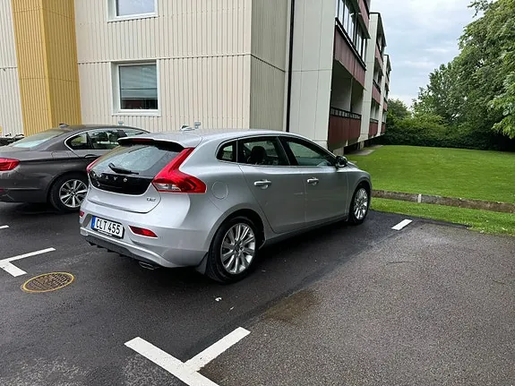 Volvo V40 2015 photo 4
