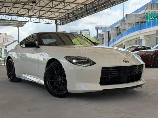 Nissan Fairlady