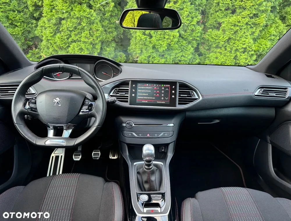 Peugeot 308 2018 photo 4