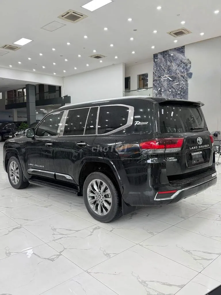Toyota Land Cruiser Lc300 2024 photo 4