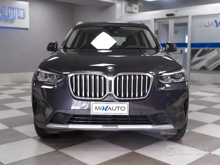 BMW X3 2022 photo 2