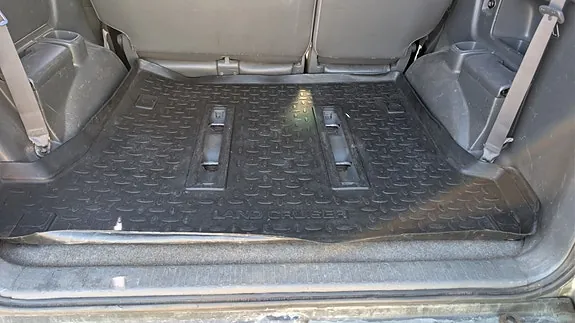 Toyota Land Cruiser 2004 photo 4