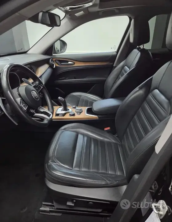 Alfa Romeo Stelvio 2021 photo 3