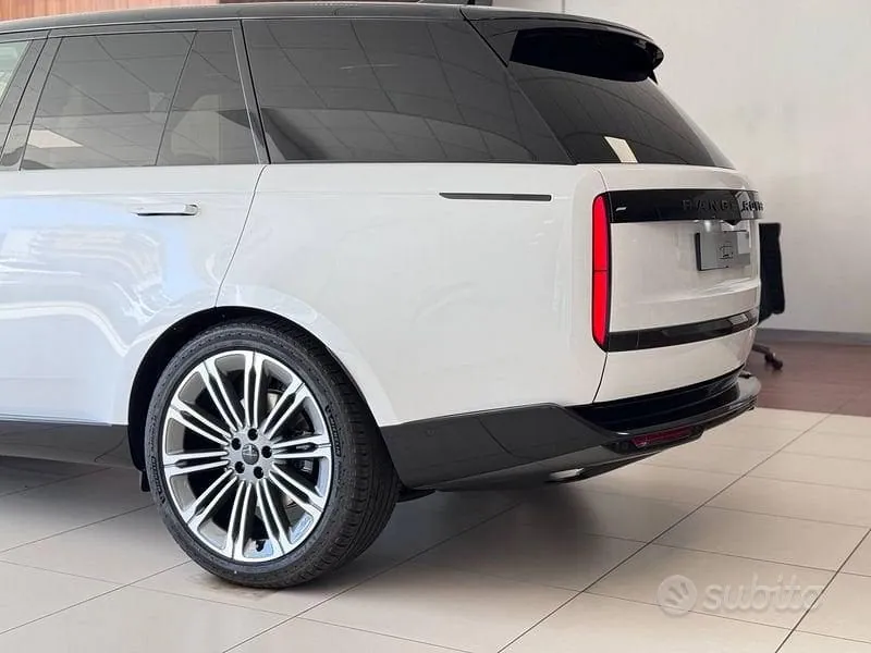 Land Rover Range Rover 2026 photo 5