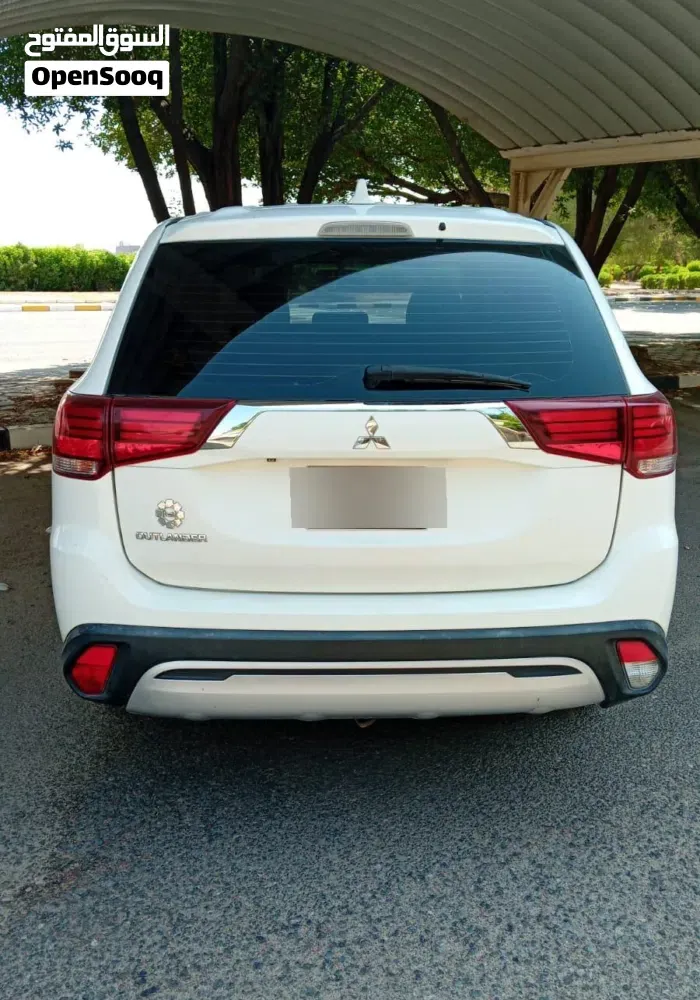 Mitsubishi Outlander 2019 photo 4