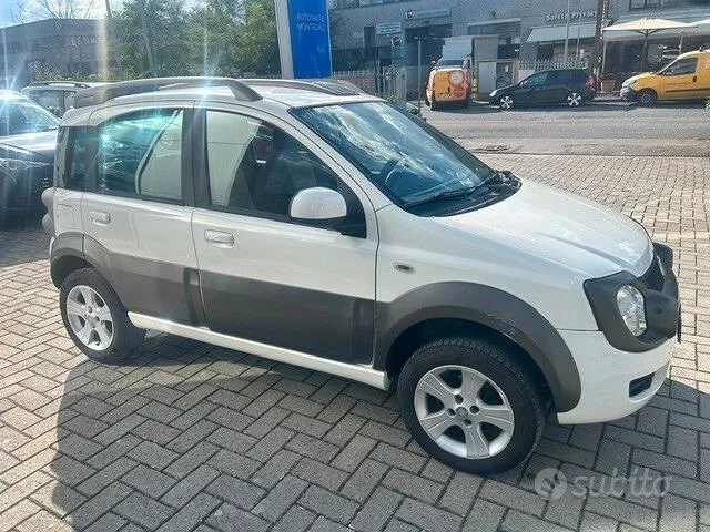 Fiat Panda 2010 photo 4