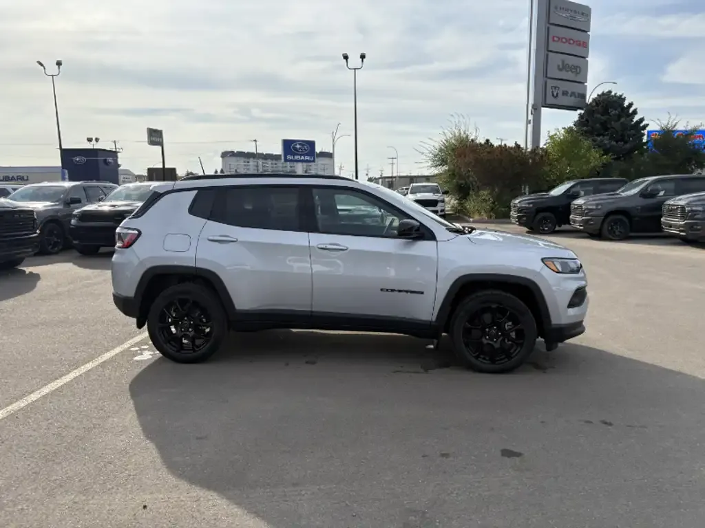Jeep Compass 2025 photo 4