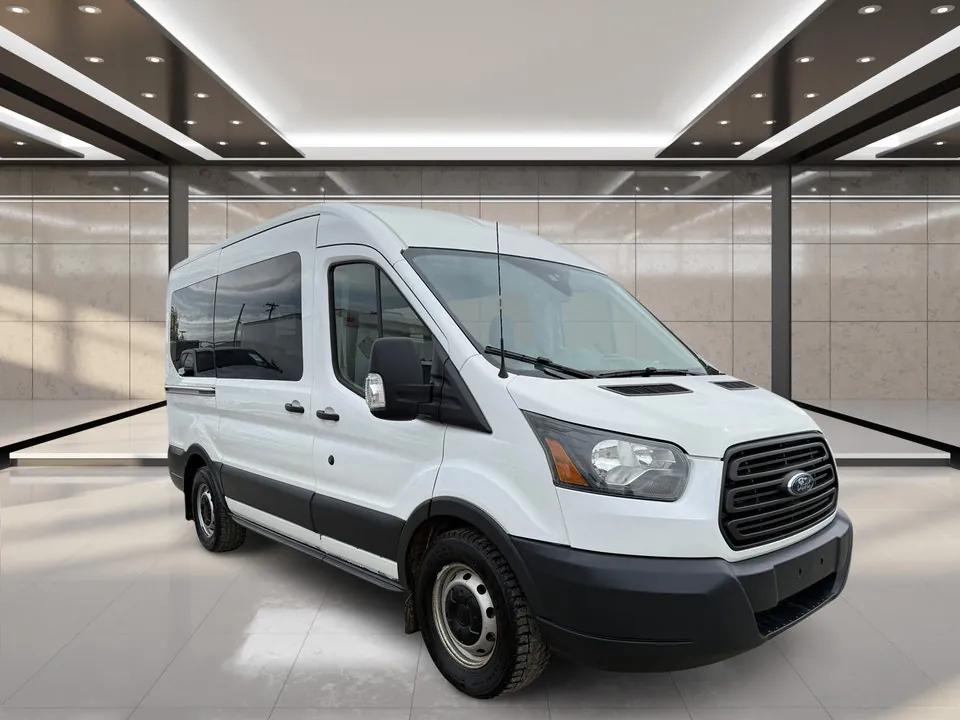 Ford Transit 2015 photo 2