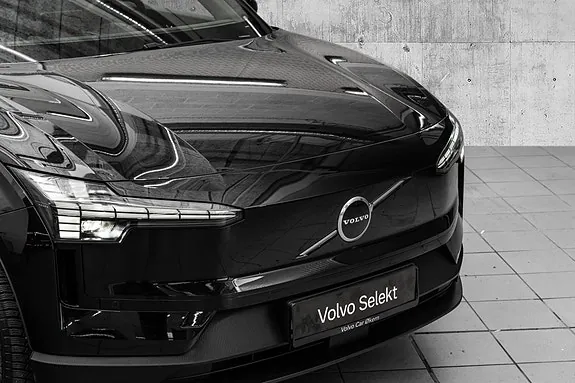 Volvo Ex30 2025 photo 2