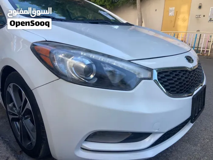 Kia Forte 2015 photo 4