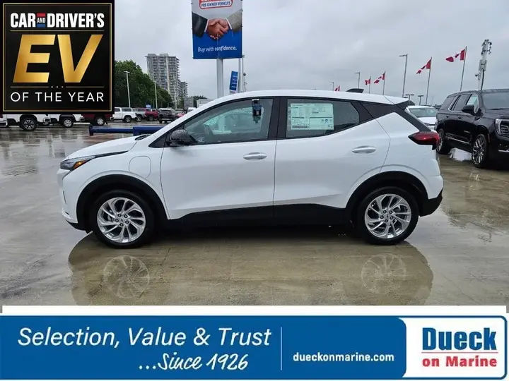 Chevrolet Bolt 2027 photo 5