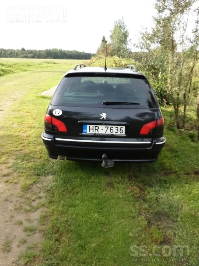 Peugeot 406 2004 photo 5