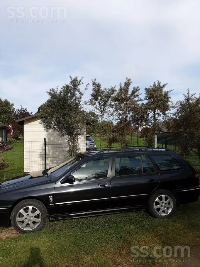 Peugeot 406