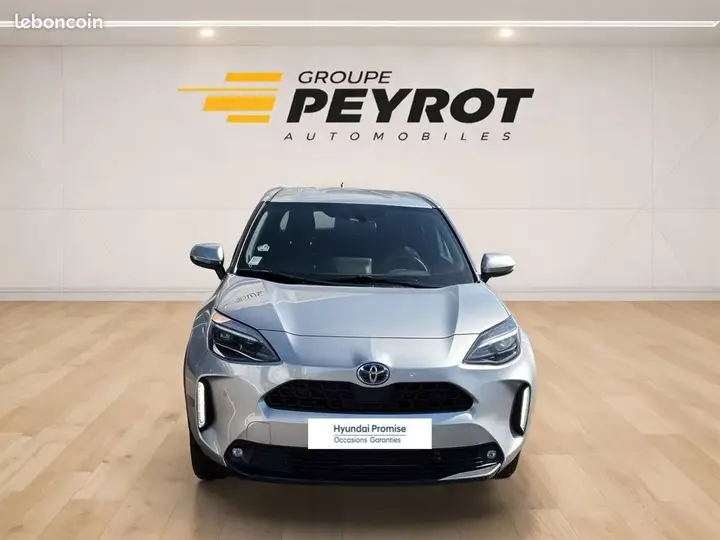 Toyota Yaris Cross 2022 photo 2