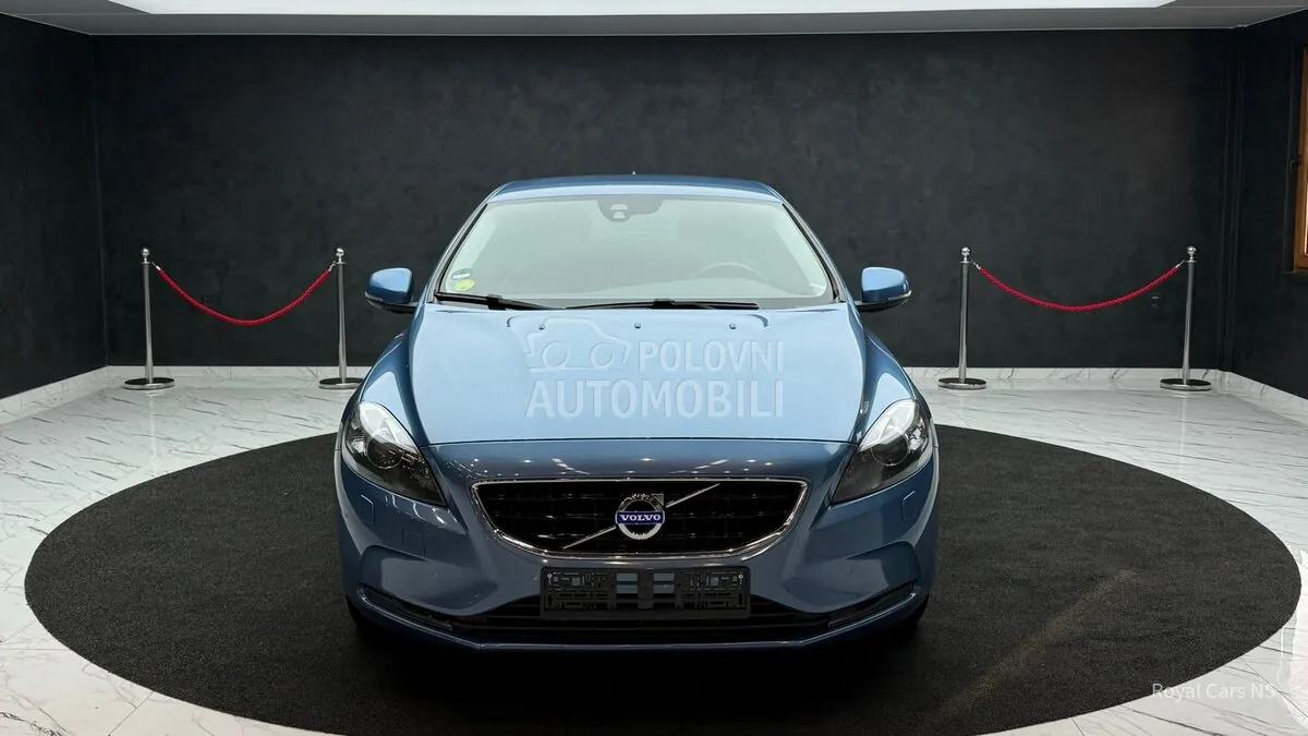 Volvo V40 2016 photo 2