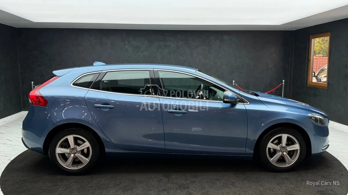 Volvo V40 2016 photo 4