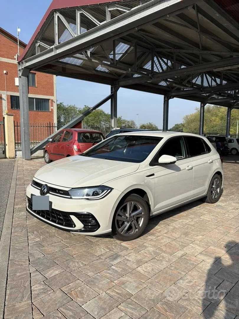 Volkswagen Polo 2023 photo 2