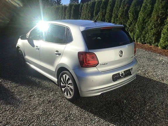 Volkswagen Polo 2016 photo 3