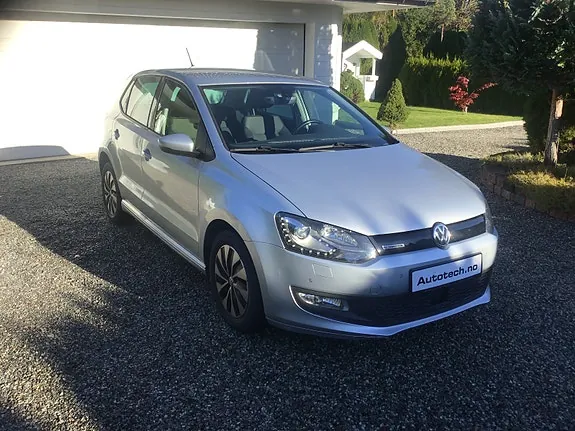 Volkswagen Polo 2016 photo 2