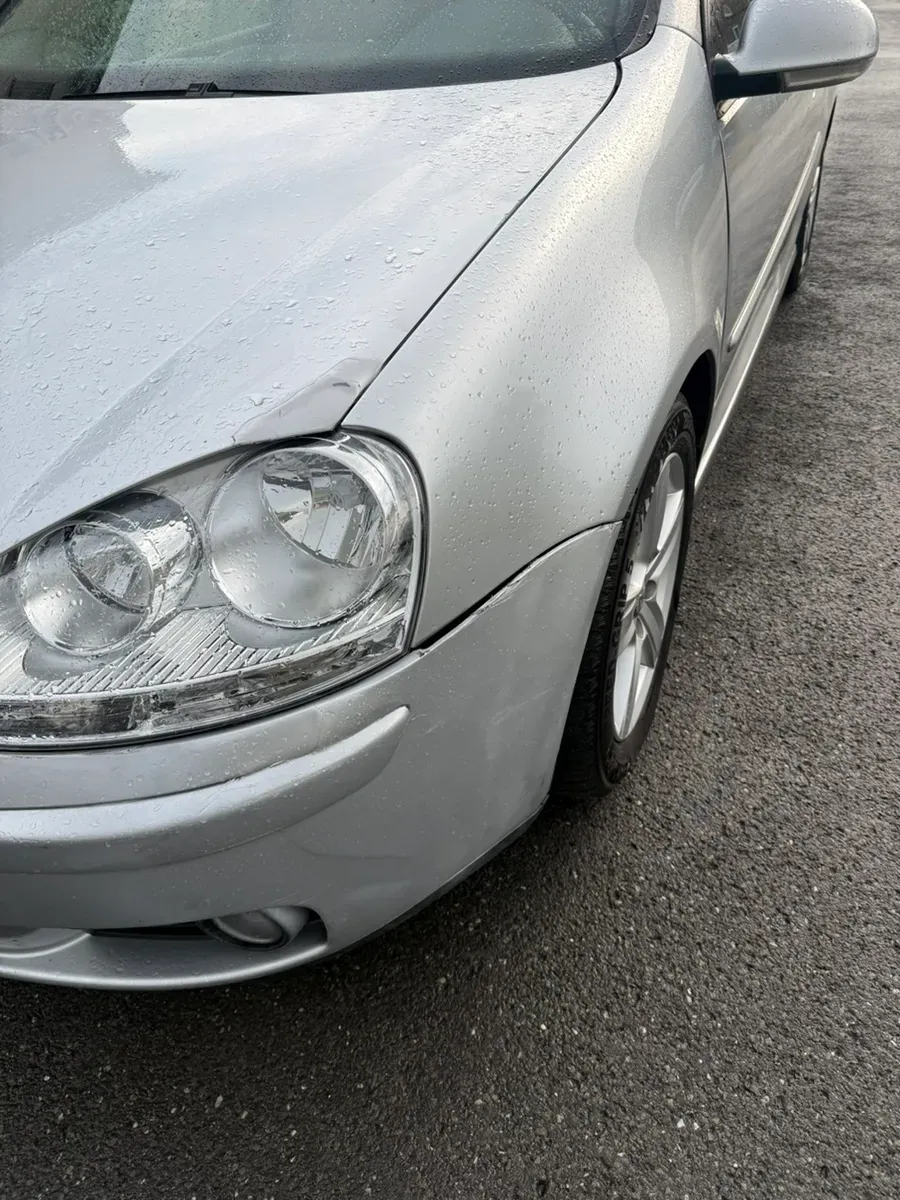 Volkswagen Golf 2003 photo 3