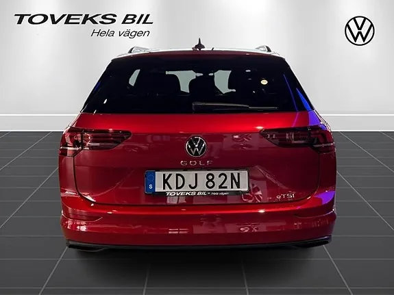 Volkswagen Golf 2026 photo 3