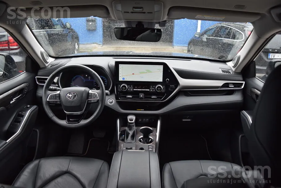 Toyota Highlander 2024 photo 4