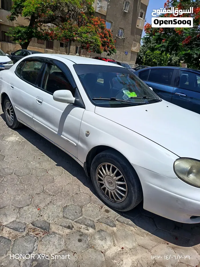 Daewoo Leganza 2000 photo 2