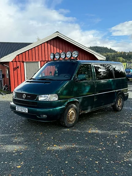 Volkswagen Caravelle 1998 photo 5