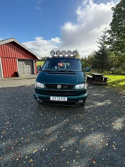 Volkswagen Caravelle 1998 photo 4