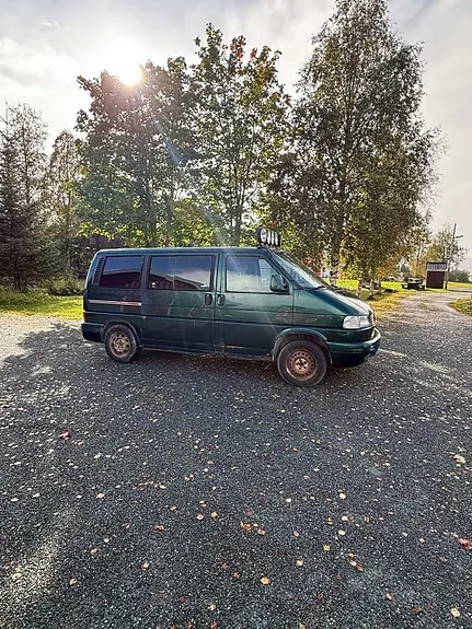 Volkswagen Caravelle 1998 photo 3