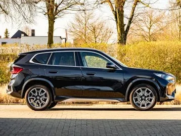BMW X1 2025 photo 3