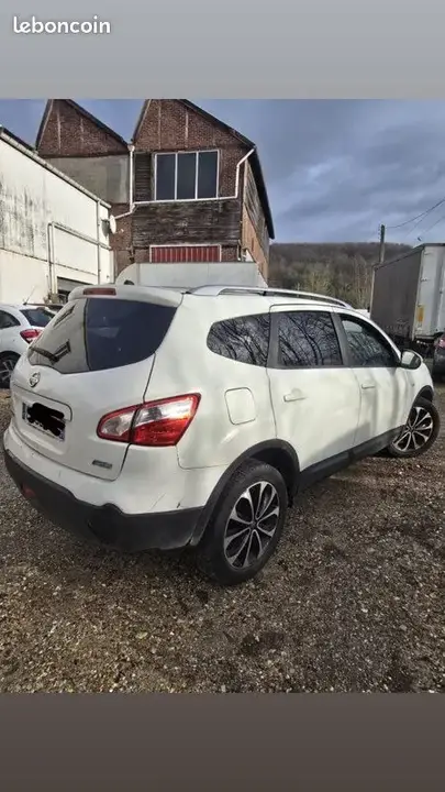 Nissan Qashqai+2 2012 photo 2
