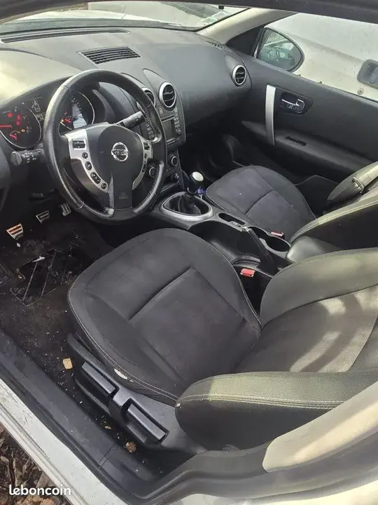 Nissan Qashqai+2 2012 photo 3