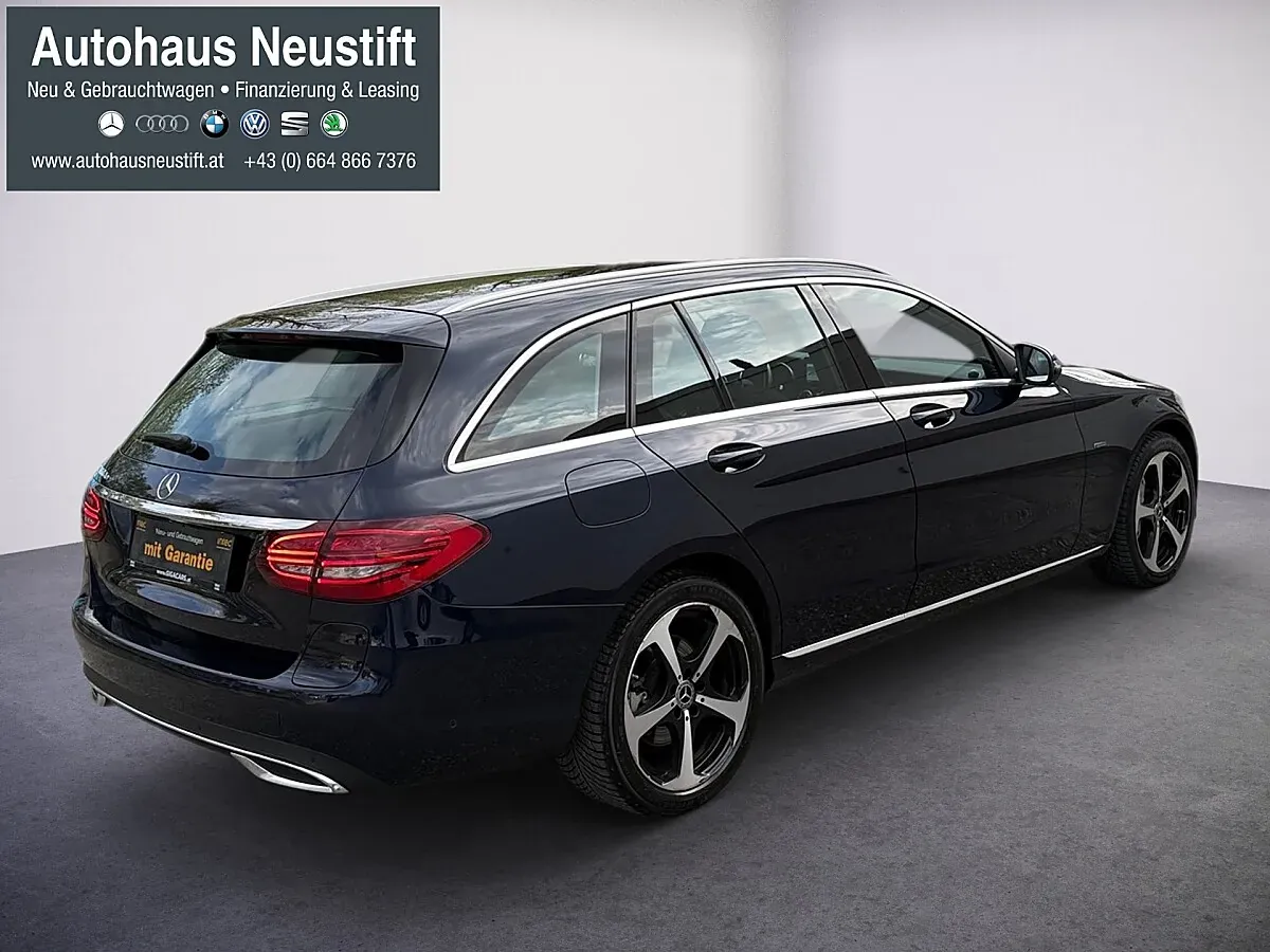 Mercedes-Benz C-Class 2020 photo 3