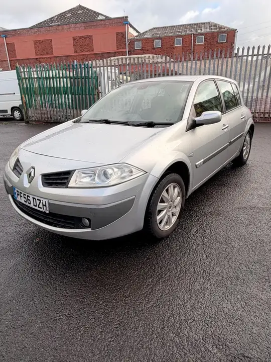Renault Megane 2007 photo 2