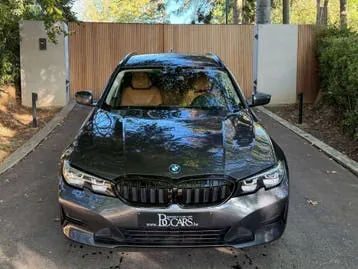 BMW 3 Series 2022 photo 2