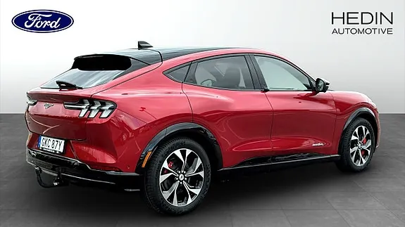 Ford Mustang Mach-E 2021 photo 2
