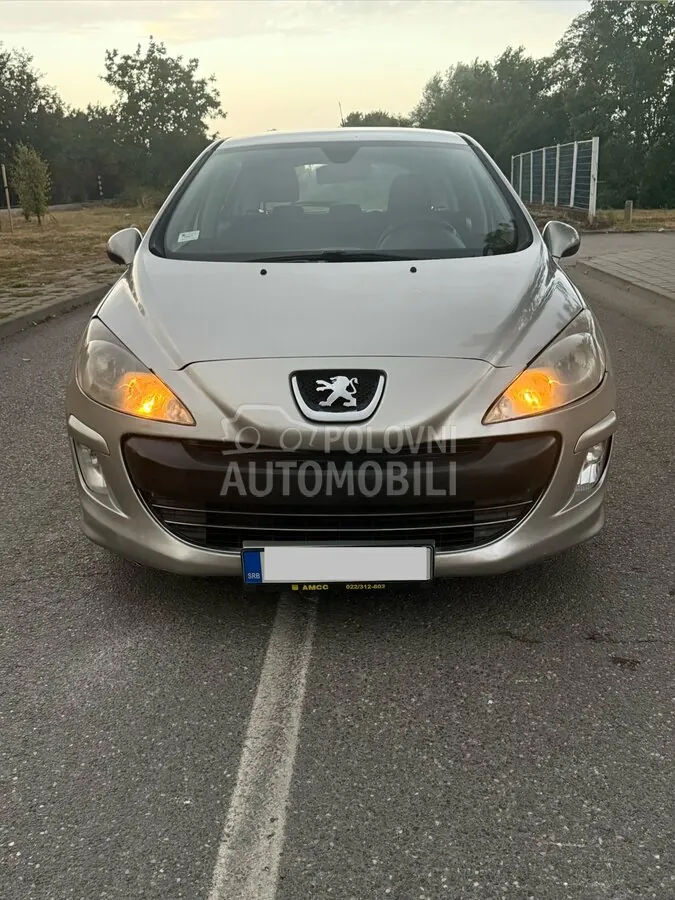 Peugeot 308 2008 photo 2