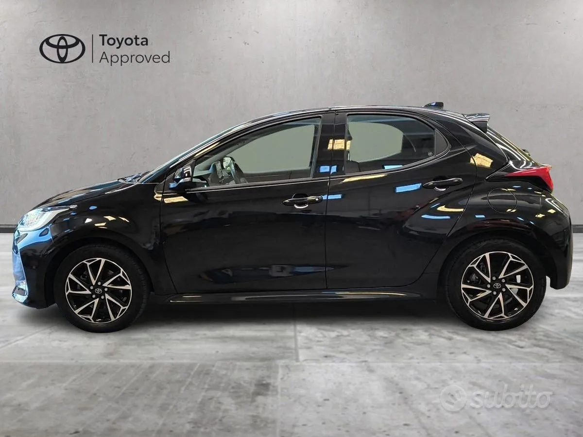 Toyota Yaris 2022 photo 3