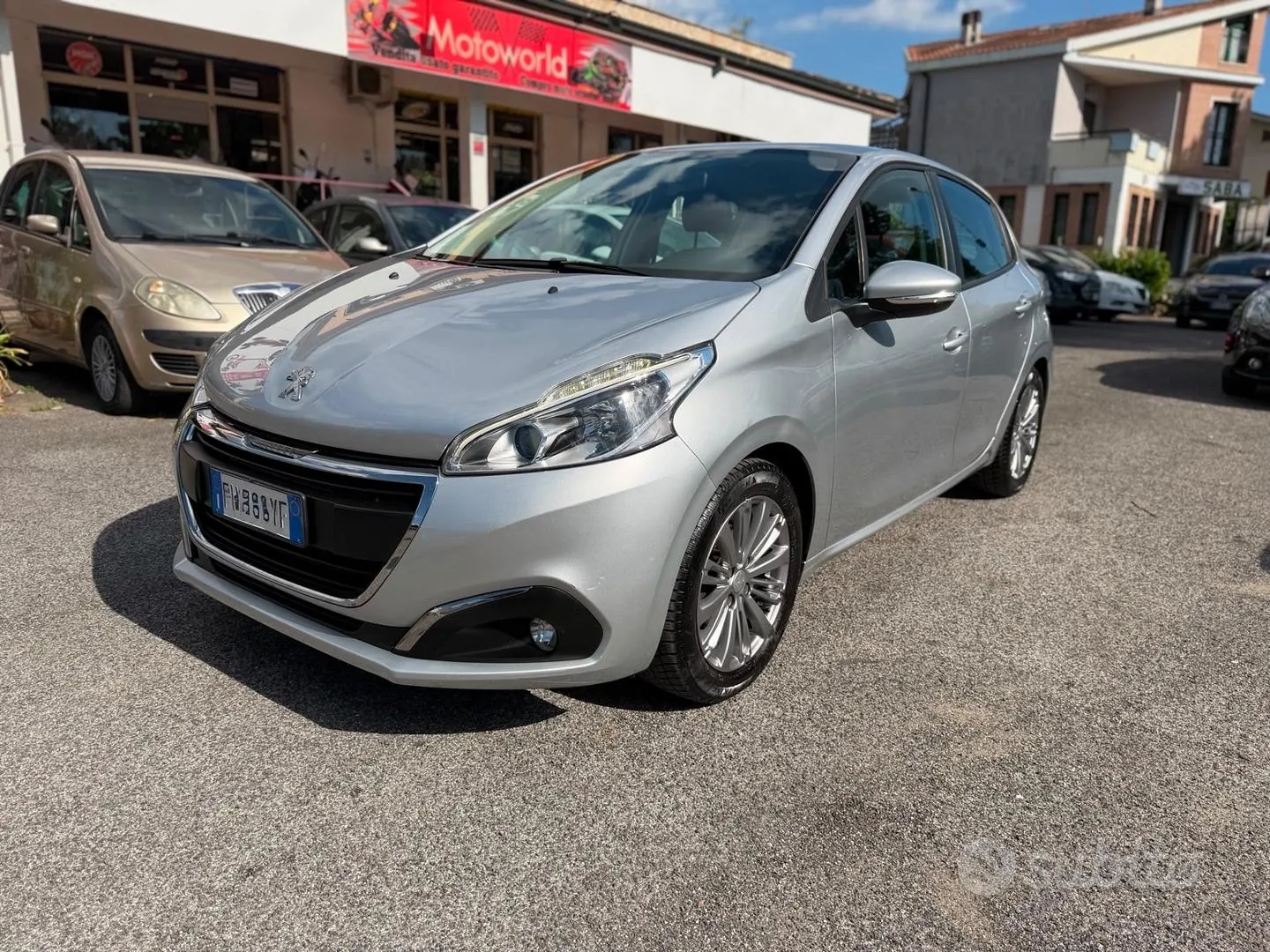 Peugeot 208 2018 photo 2