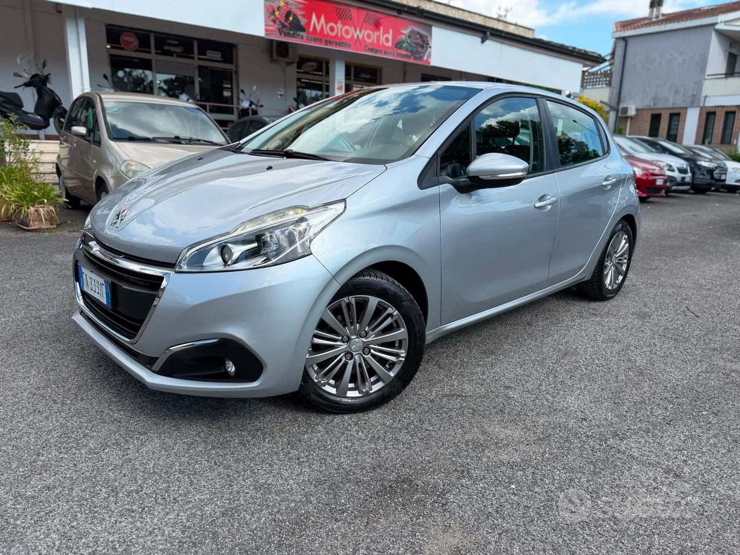 Peugeot 208 2018 photo 4