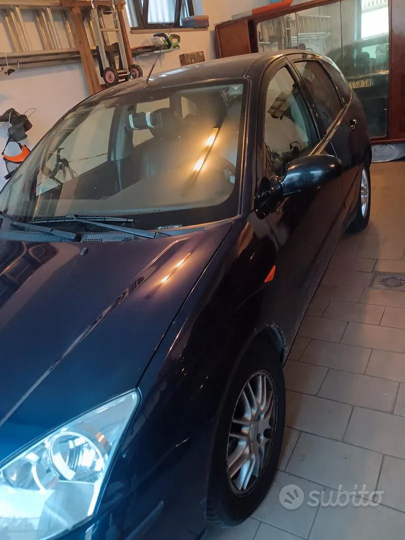 Ford Focus 2002 photo 4