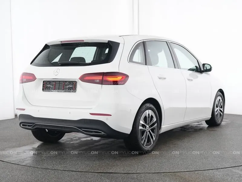 Mercedes-Benz B-Class 2025 photo 3
