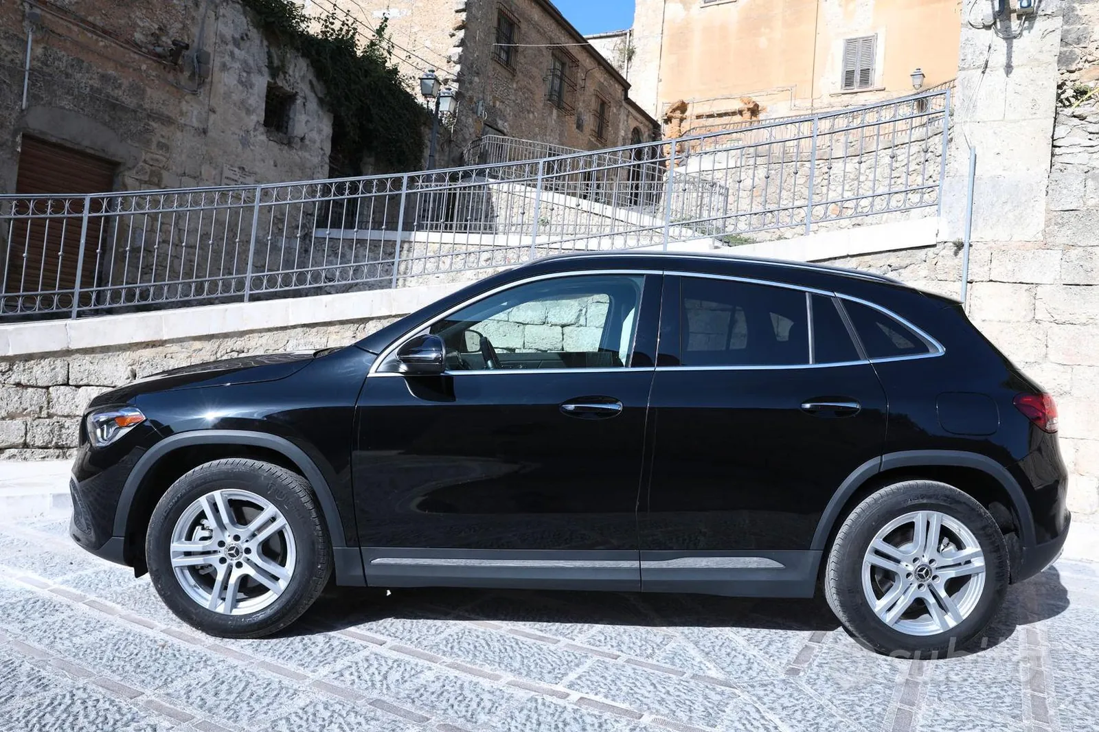 Mercedes-Benz Gla 2022 photo 4