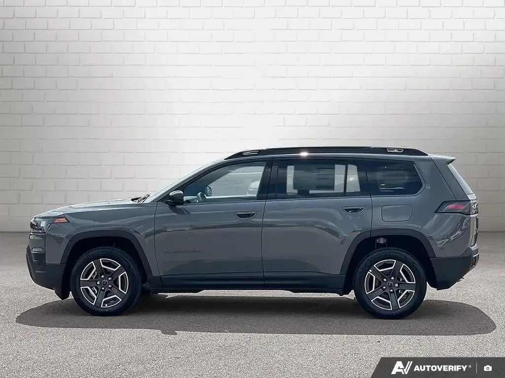 Jeep Cherokee 2026 photo 3
