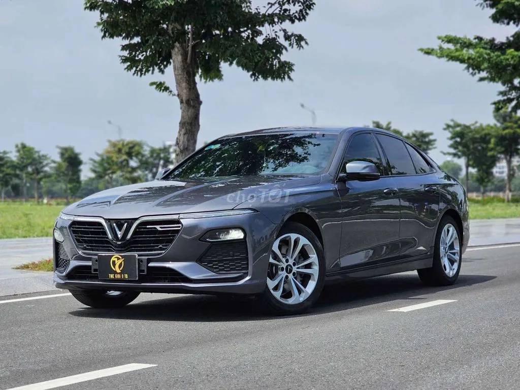 Vinfast Lux A 2021 photo 3