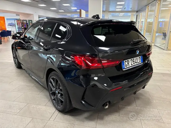 BMW 1 Series 2024 photo 5