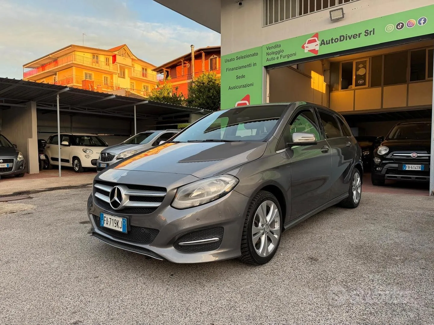 Mercedes-Benz B 180 2015 photo 4